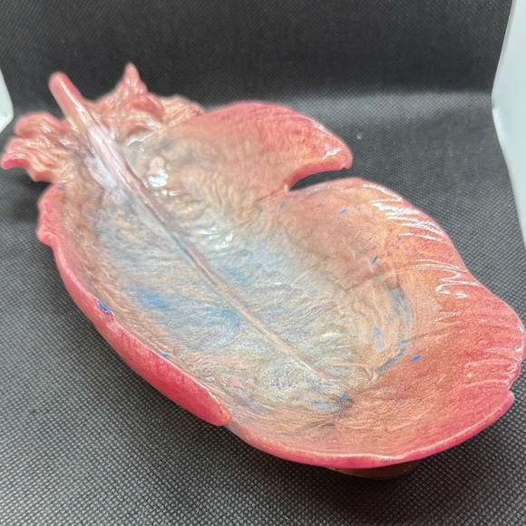 Handmade Other - Unique Resin Pink and Blue Leaf-Shaped Decorative Dish
